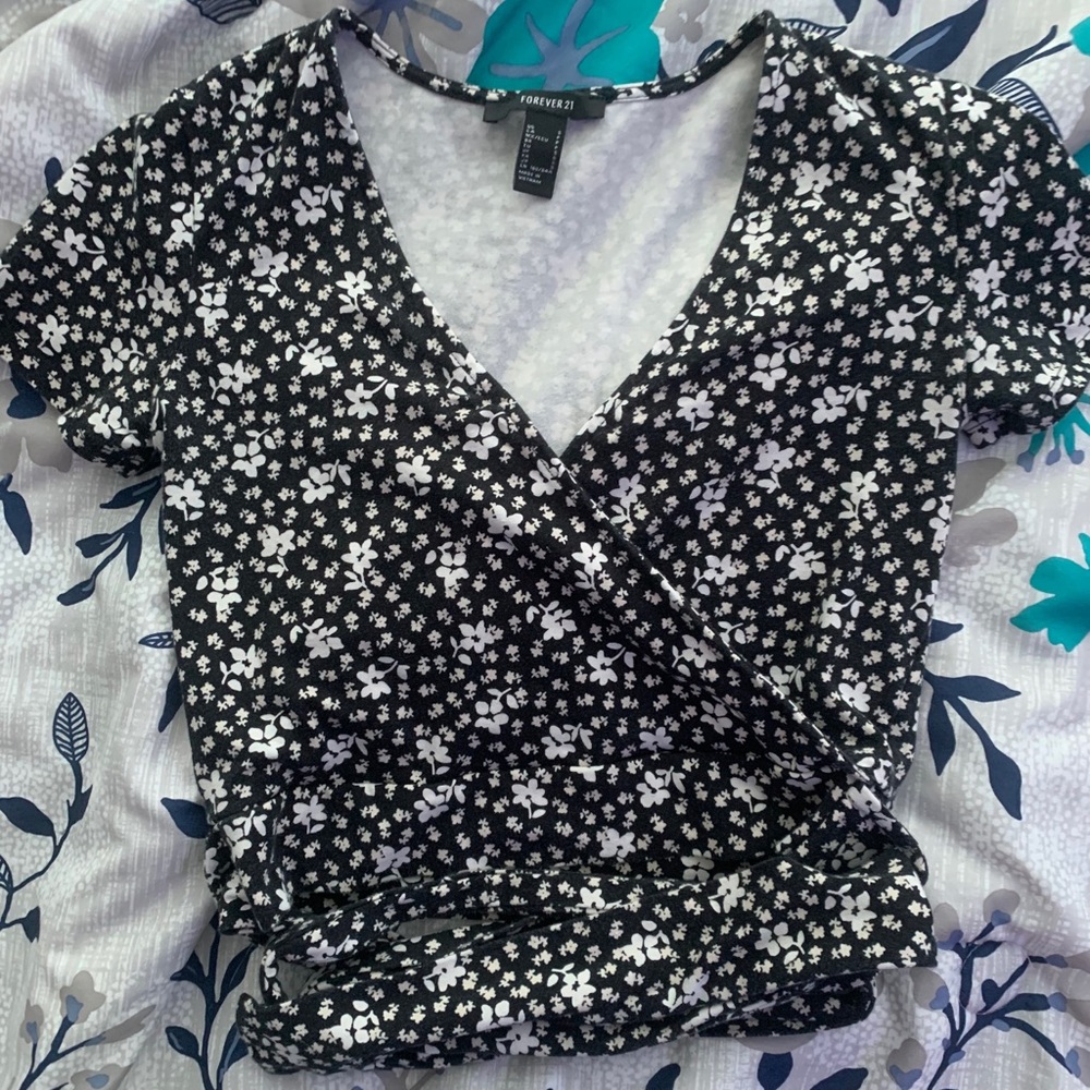 Floral wrap crop top